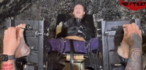 Tickle Therapy – Mewchii Fey