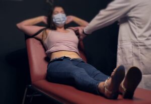 Romy tries a new laughing therapy